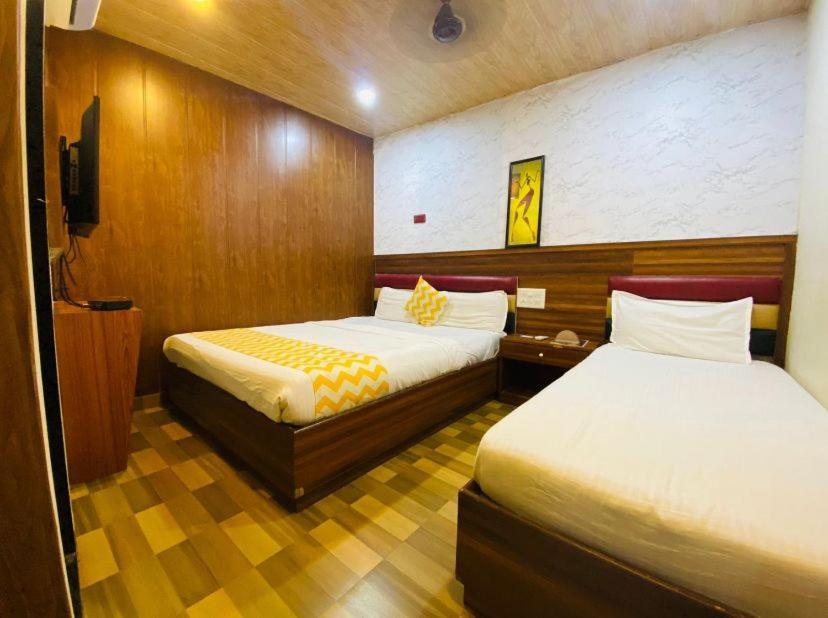Airport Inn Residency Мумбаи Экстерьер фото