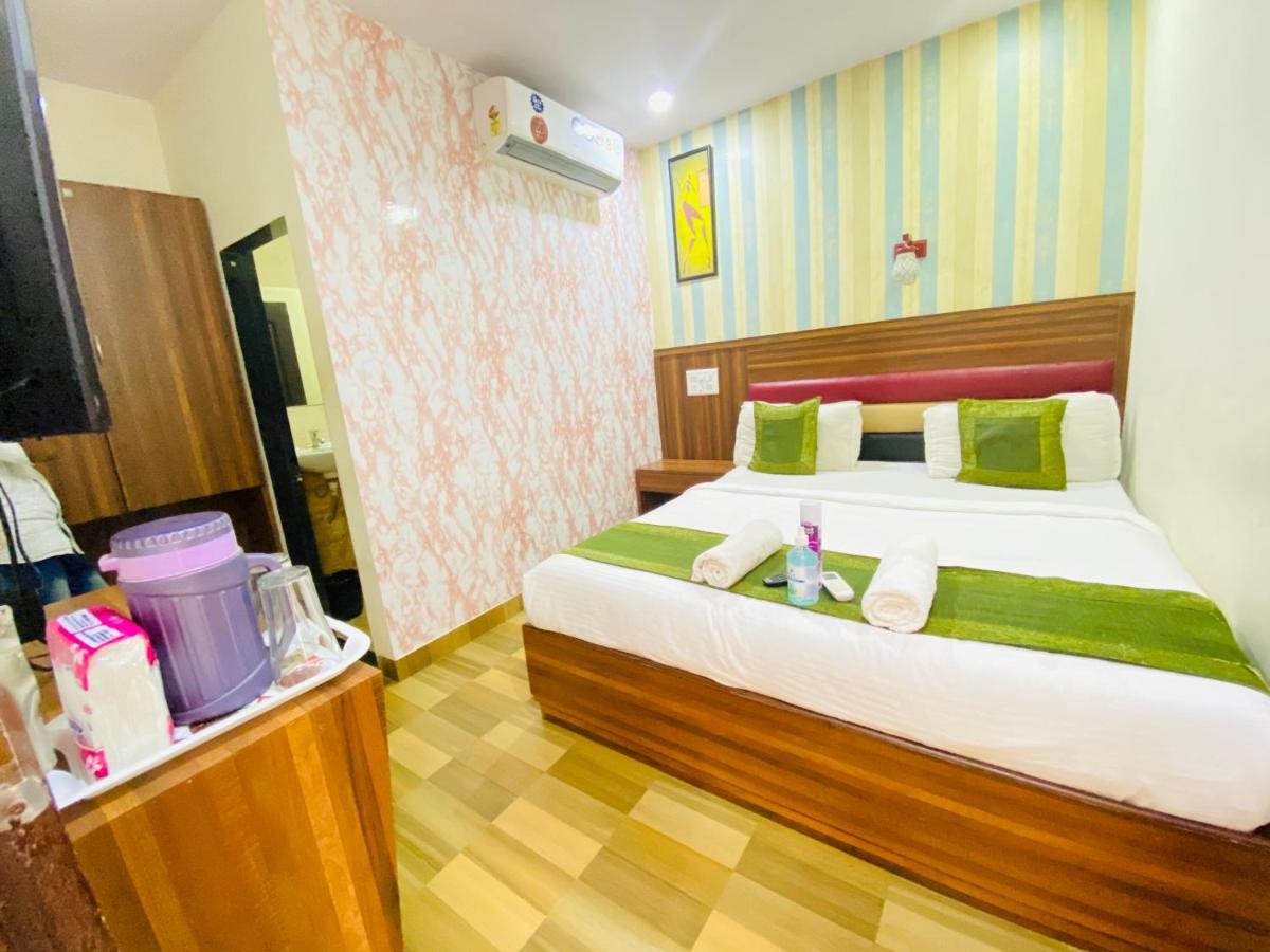 Airport Inn Residency Мумбаи Экстерьер фото